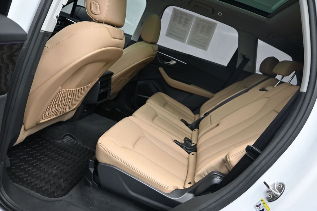 Used 2025 Audi Q7 3.0T Premium Plus w/ Premium Plus Package image 13