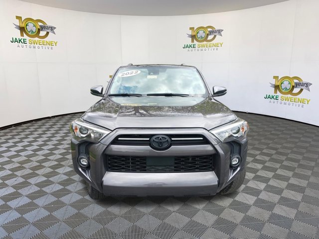 Used 2022 Toyota 4Runner SR5 Premium w/ Moonroof Package AWD/4WD image 3