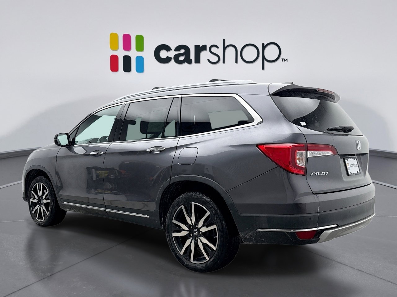 Used 2021 Honda Pilot Touring image 3