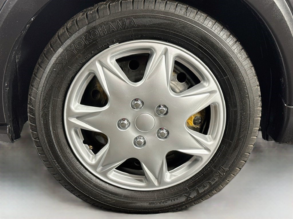 Used 2024 Nissan Kicks S FWD image 37
