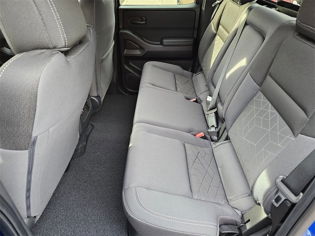 New 2026 Nissan Frontier SV image 5