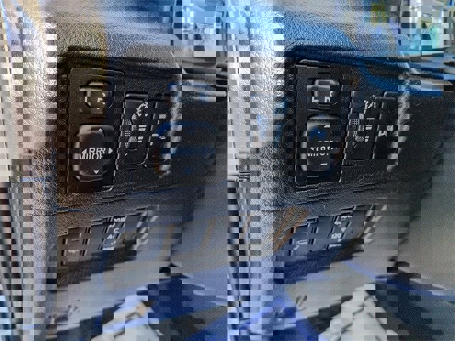 Used 2016 Toyota 4Runner Limited image 19