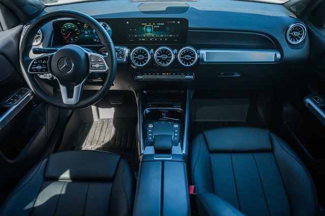 Used 2023 Mercedes-Benz GLB 250 4MATIC image 27