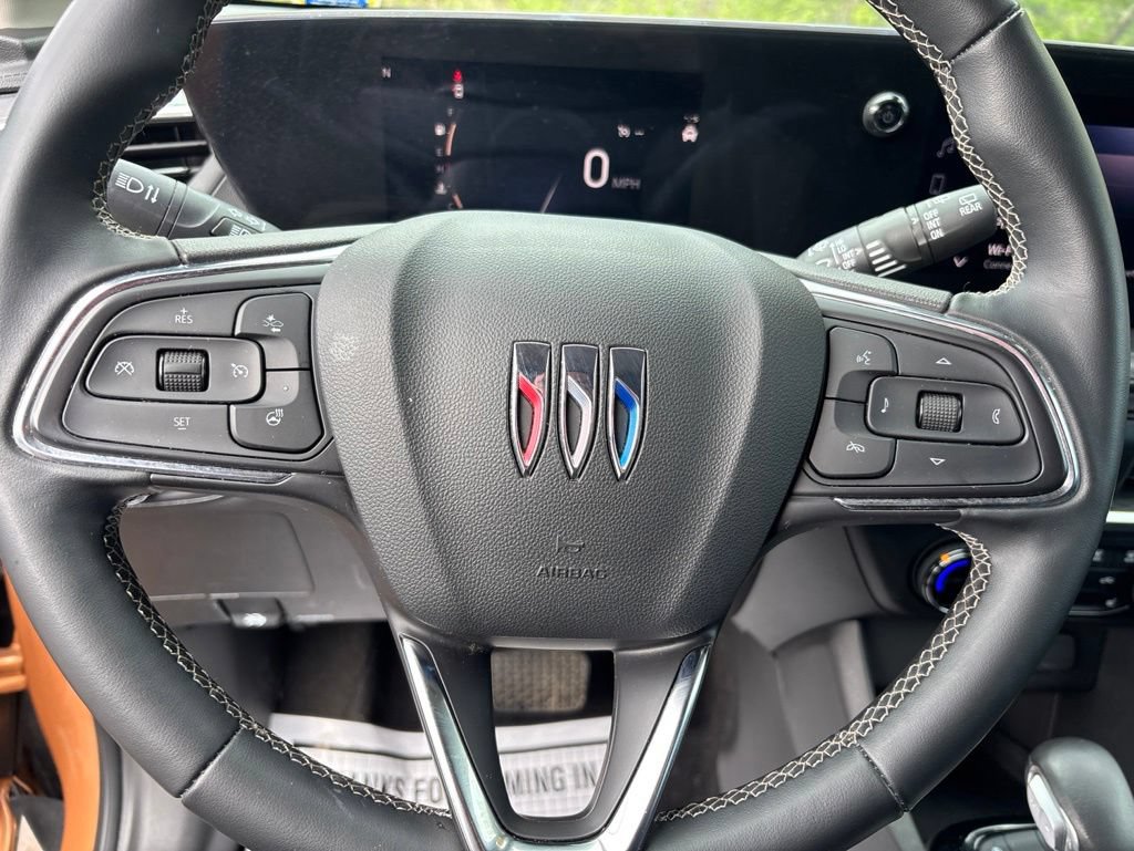 Used 2024 Buick Encore GX Preferred w/ Comfort Package FWD image 24