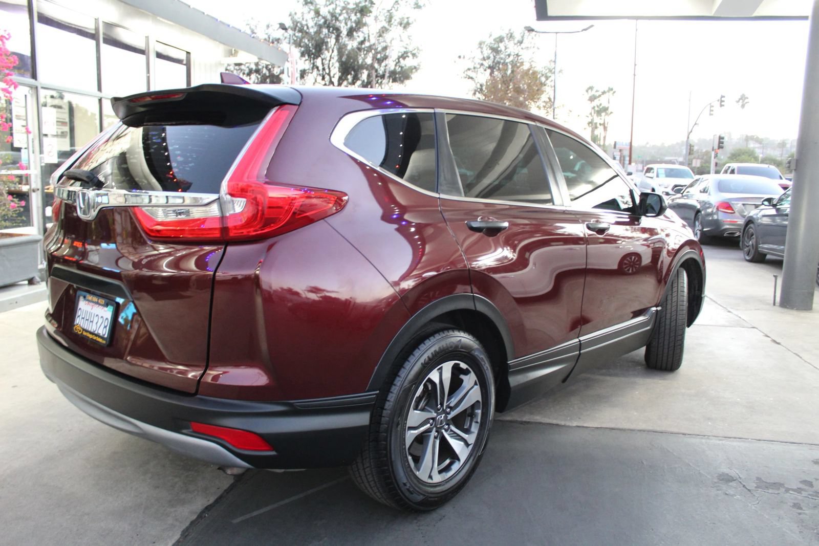 Used 2019 Honda CR-V LX image 5