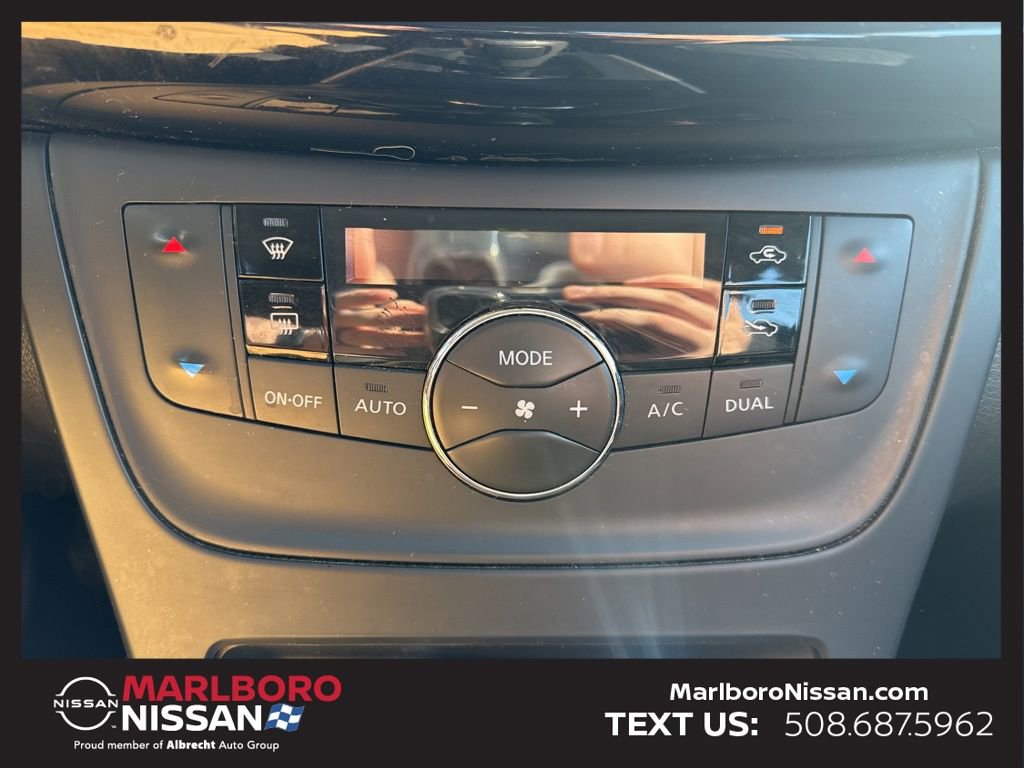 Certified 2018 Nissan Sentra SV image 24