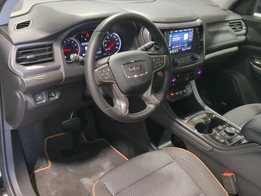 Used 2023 GMC Acadia AT4 AWD/4WD image 10