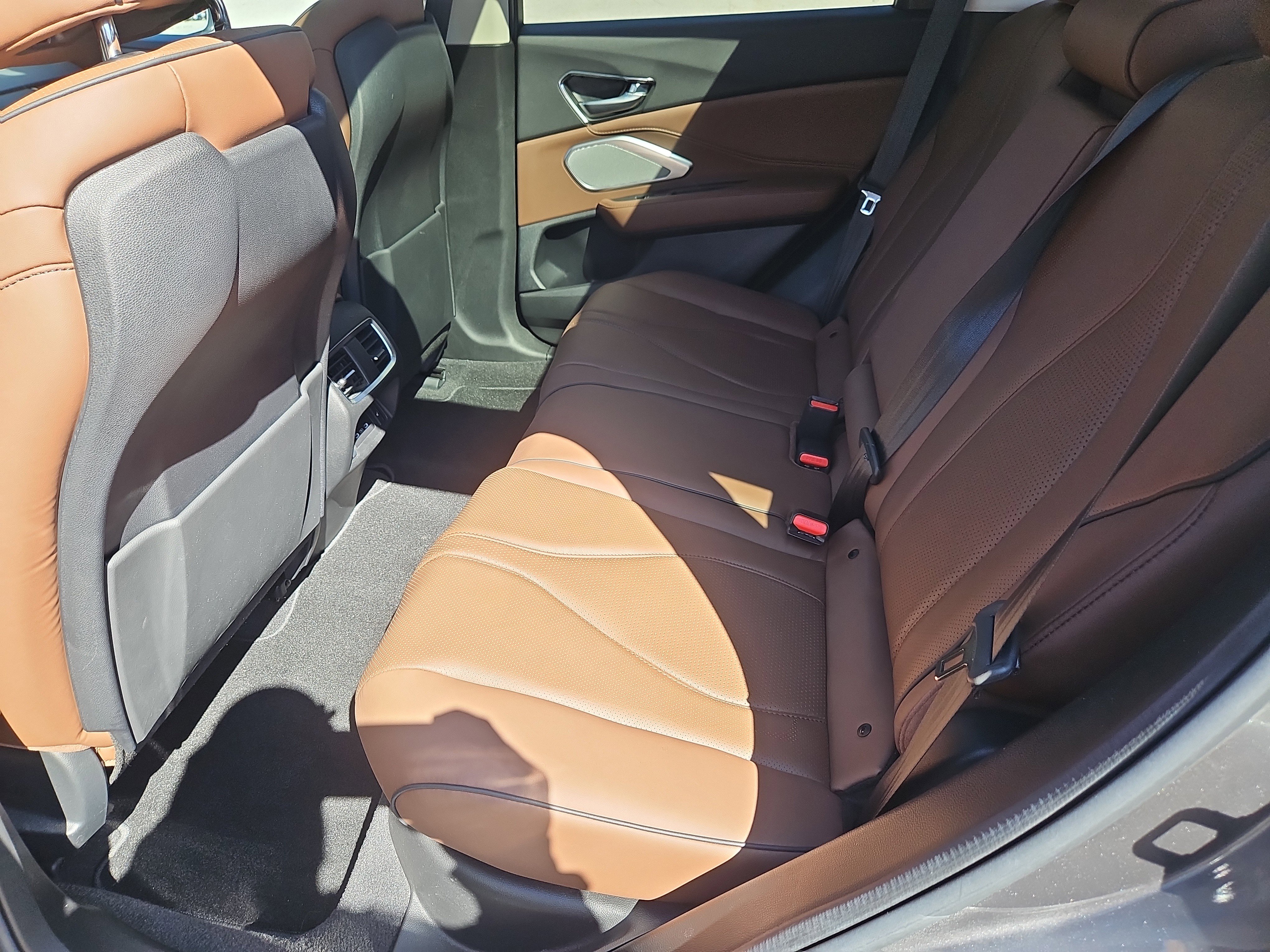 Used 2024 Acura RDX SH-AWD w/ Advance Package image 32