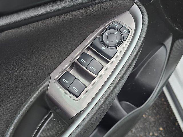 Used 2021 Chevrolet Malibu LS image 16