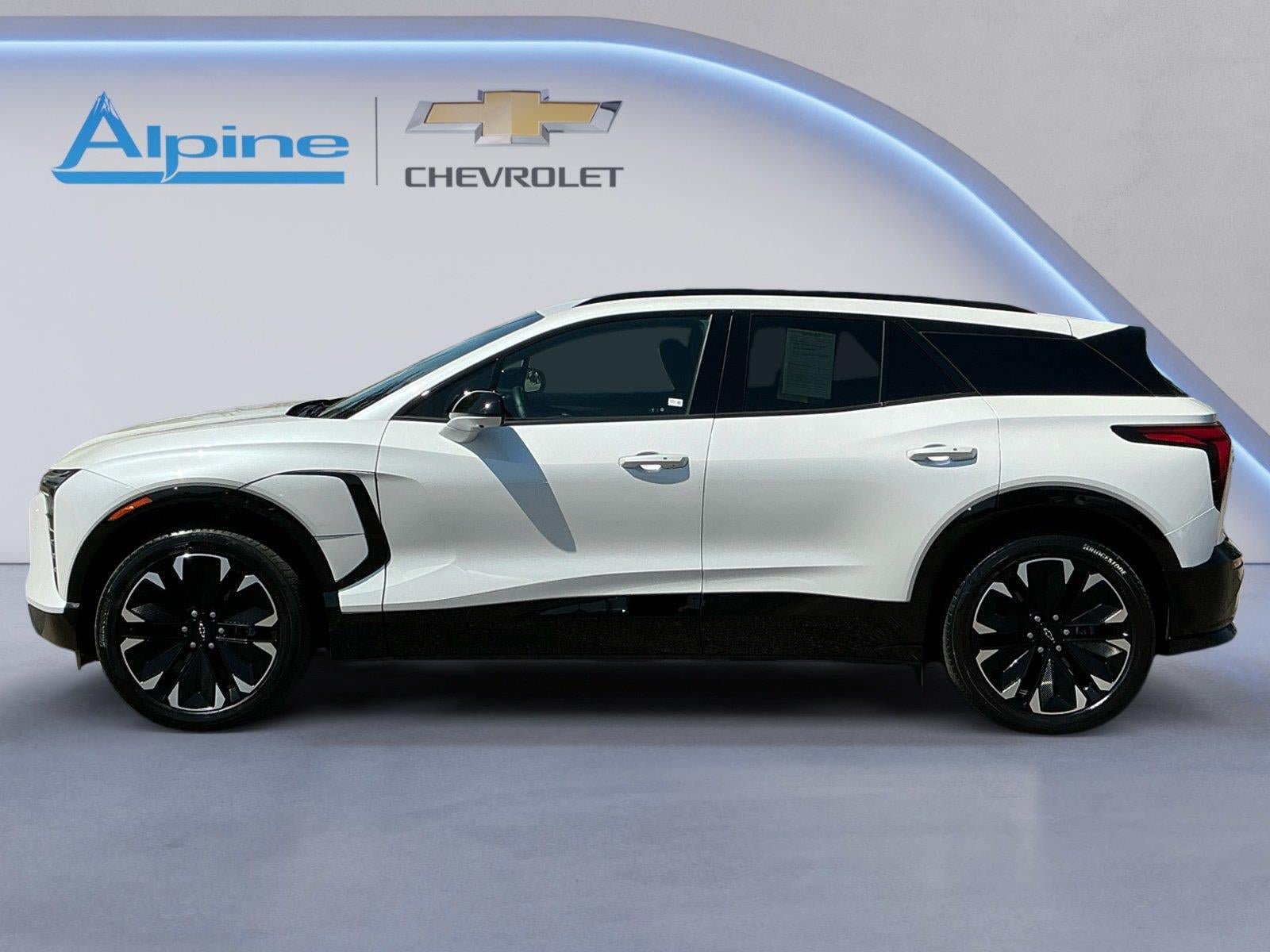 Used 2024 Chevrolet Blazer EV RS AWD/4WD image 2