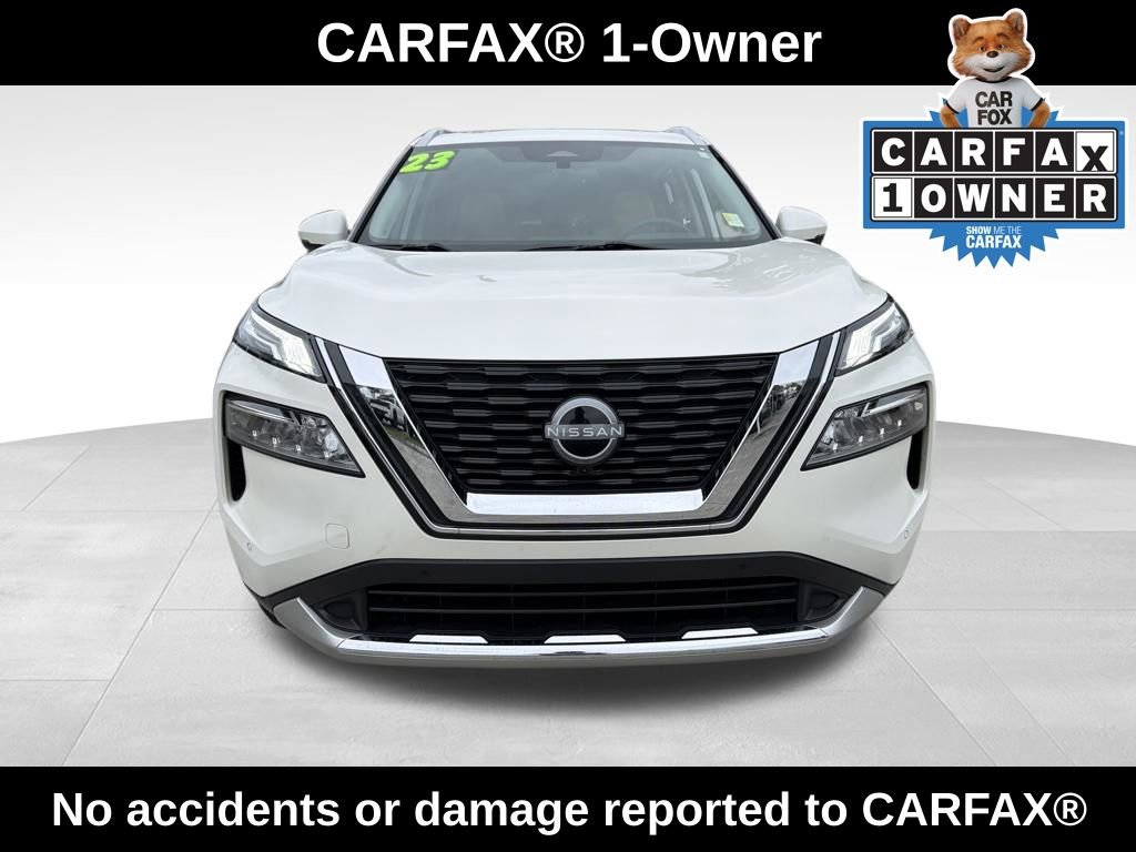Used 2023 Nissan Rogue Platinum image 2