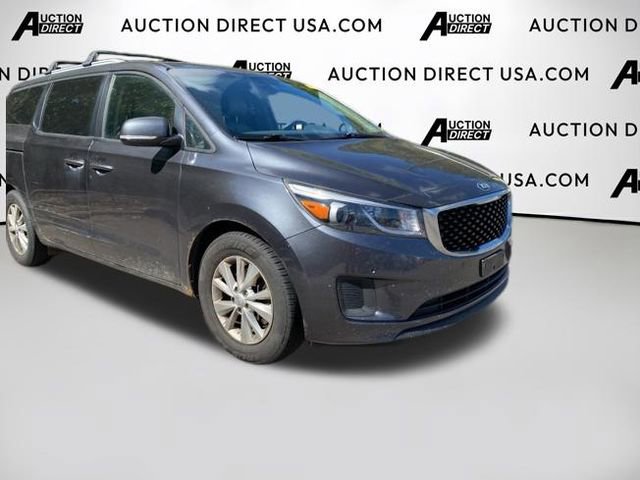 Used 2017 Kia Sedona LX w/ LX Essentials Premium Package video 2