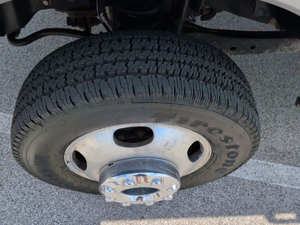 Used 2019 Ford F350 Platinum w/ Platinum Ultimate Package image 56