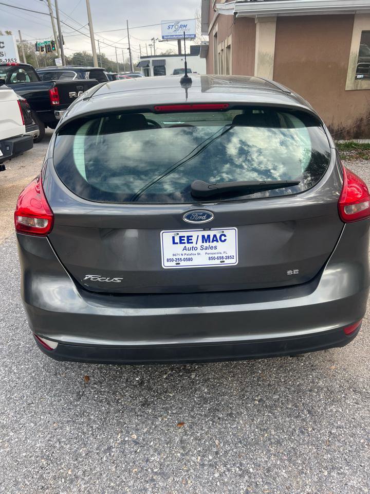 Used 2018 Ford Focus SE image 6