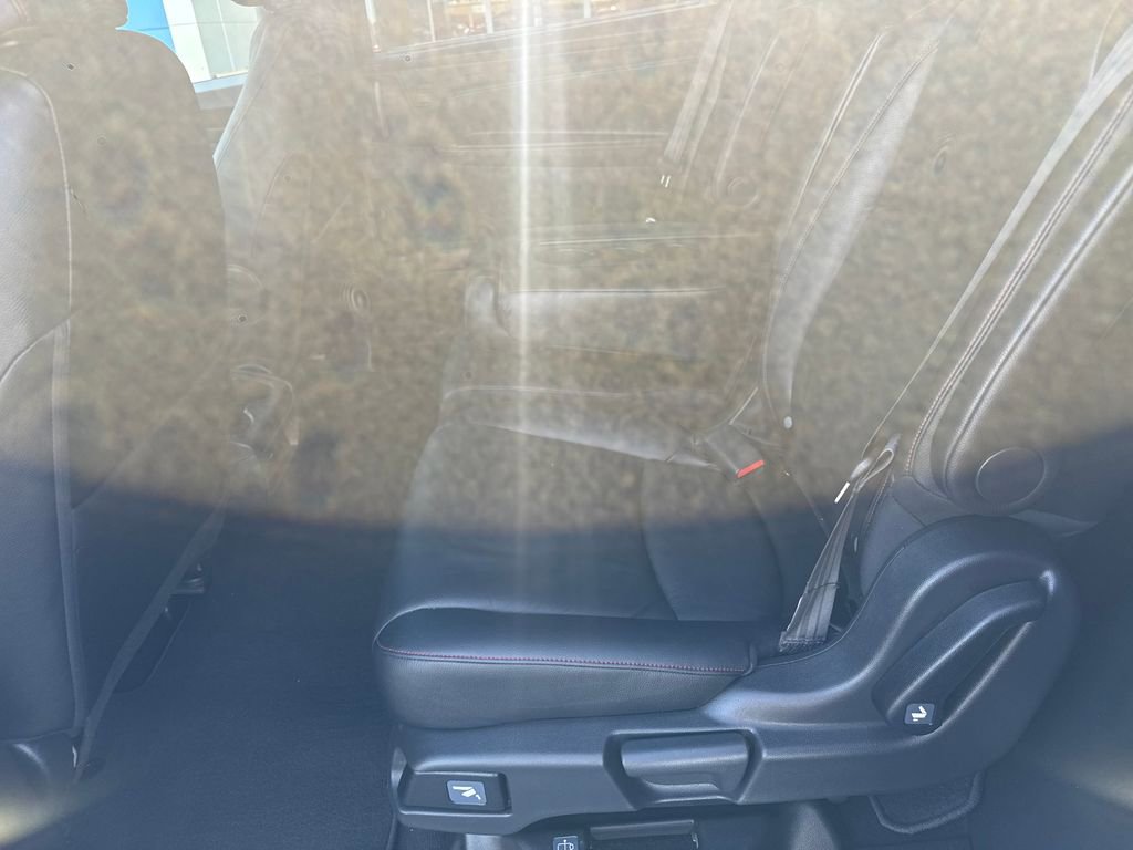 Used 2023 Honda Odyssey Sport image 27