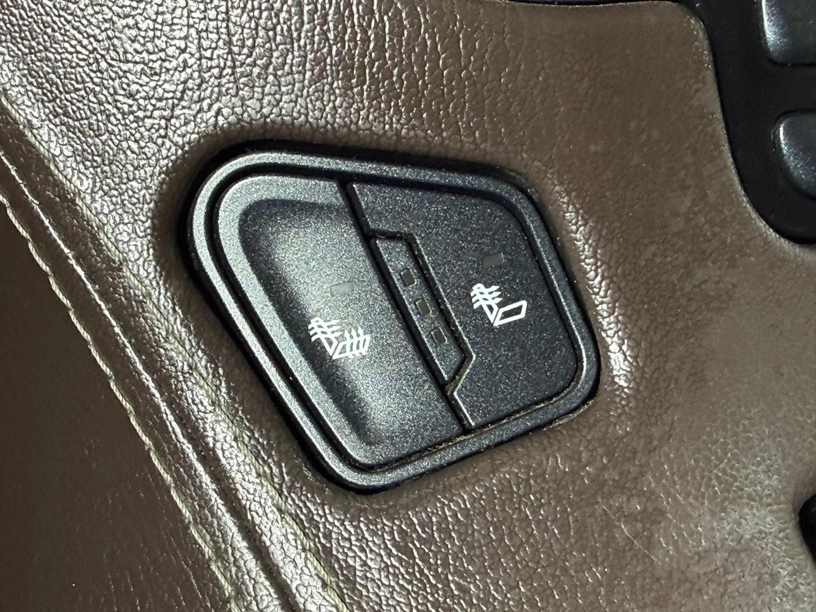 Used 2016 Chevrolet Tahoe LT w/ Max Trailering Package RWD image 40