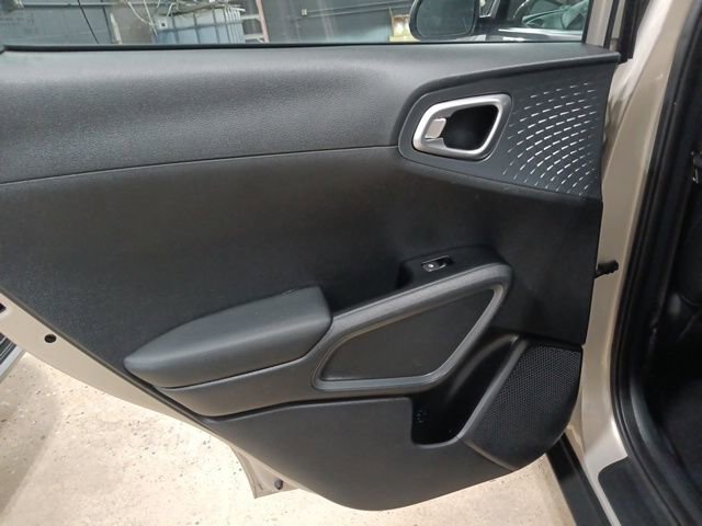 Used 2020 Kia Soul EX image 27