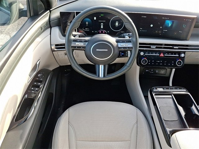 Certified 2025 Hyundai Tucson Limited image 11