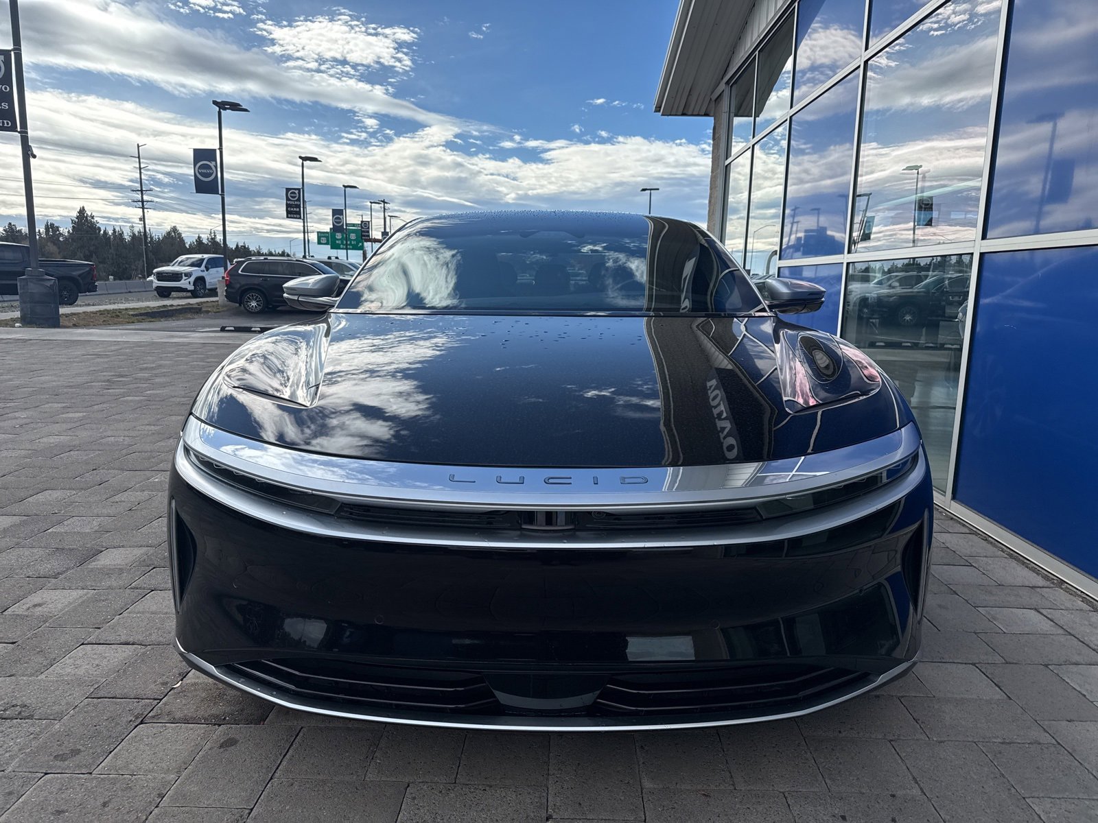 Used 2022 Lucid Air Grand Touring video 2