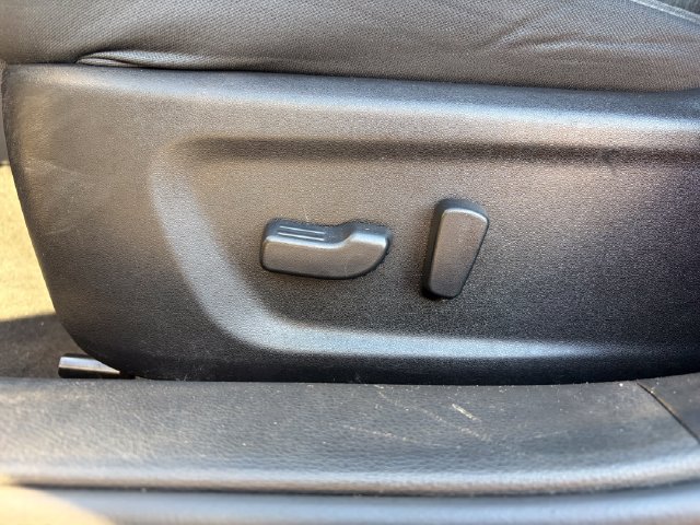 Used 2024 Nissan Altima 2.5 SV FWD image 22