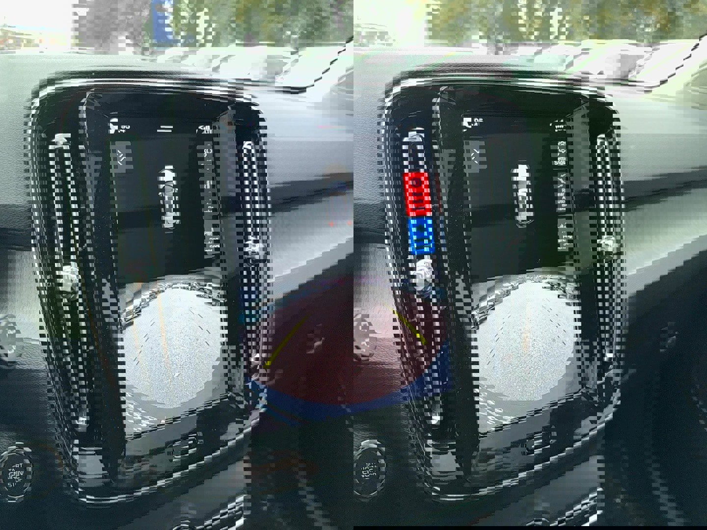 New 2026 Volvo XC40 B4 Core image 21