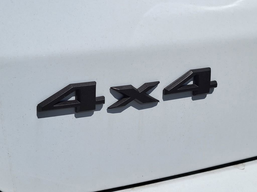 New 2026 Jeep Compass Latitude AWD/4WD image 22