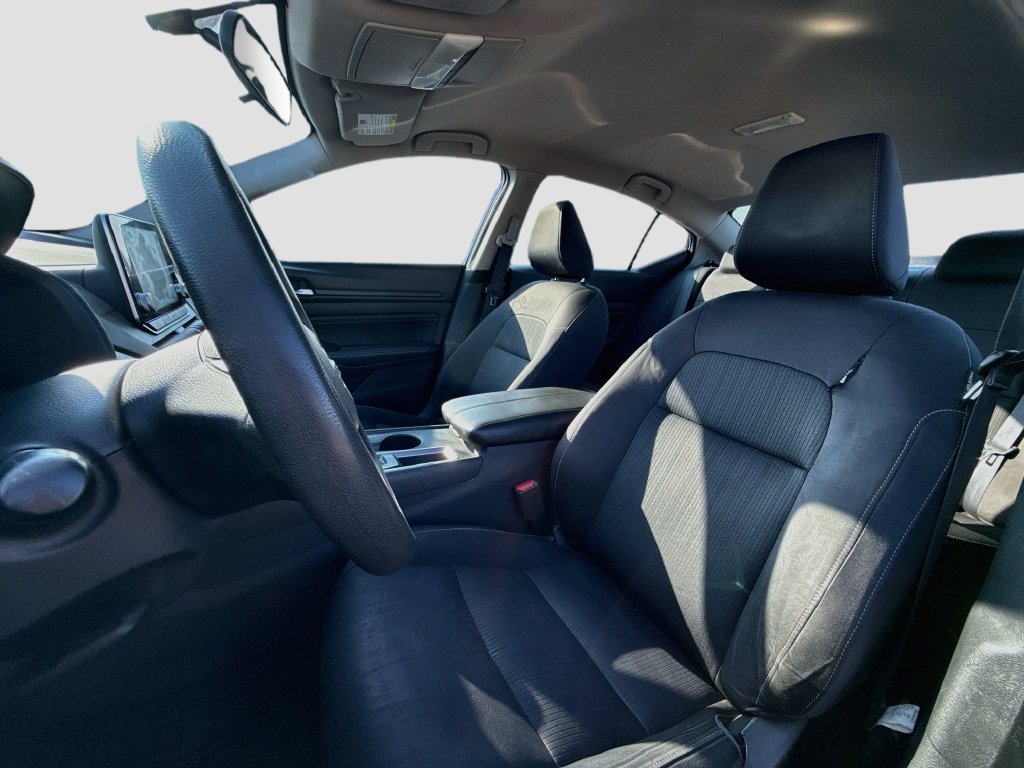 Used 2019 Nissan Altima 2.5 S FWD image 12