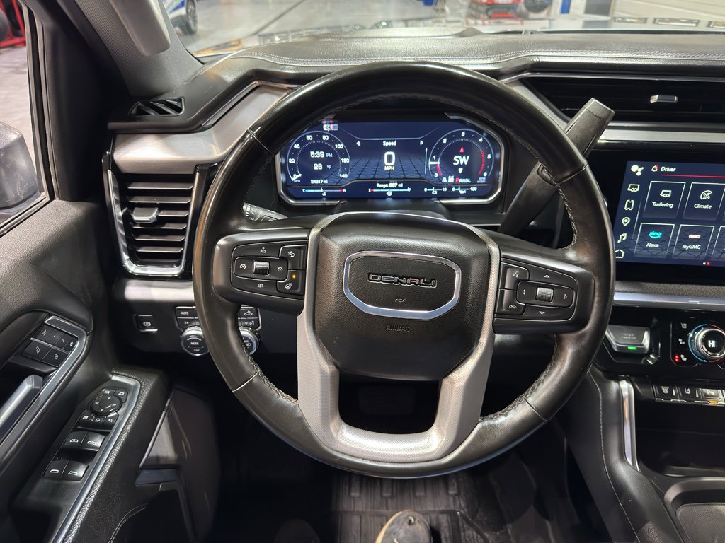 Used 2025 GMC Sierra 3500 Denali w/ Denali Reserve Package image 25