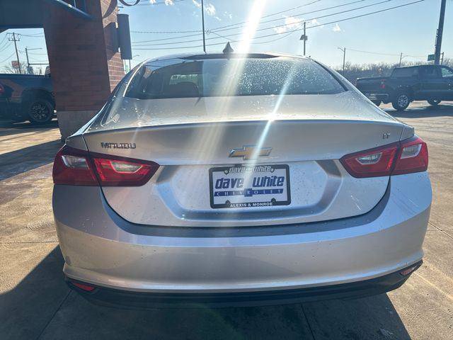 Used 2016 Chevrolet Malibu LT image 8