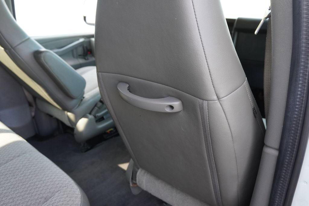 Used 2019 Chevrolet Express 3500 LT w/ LT Preferred Equipment Group image 24