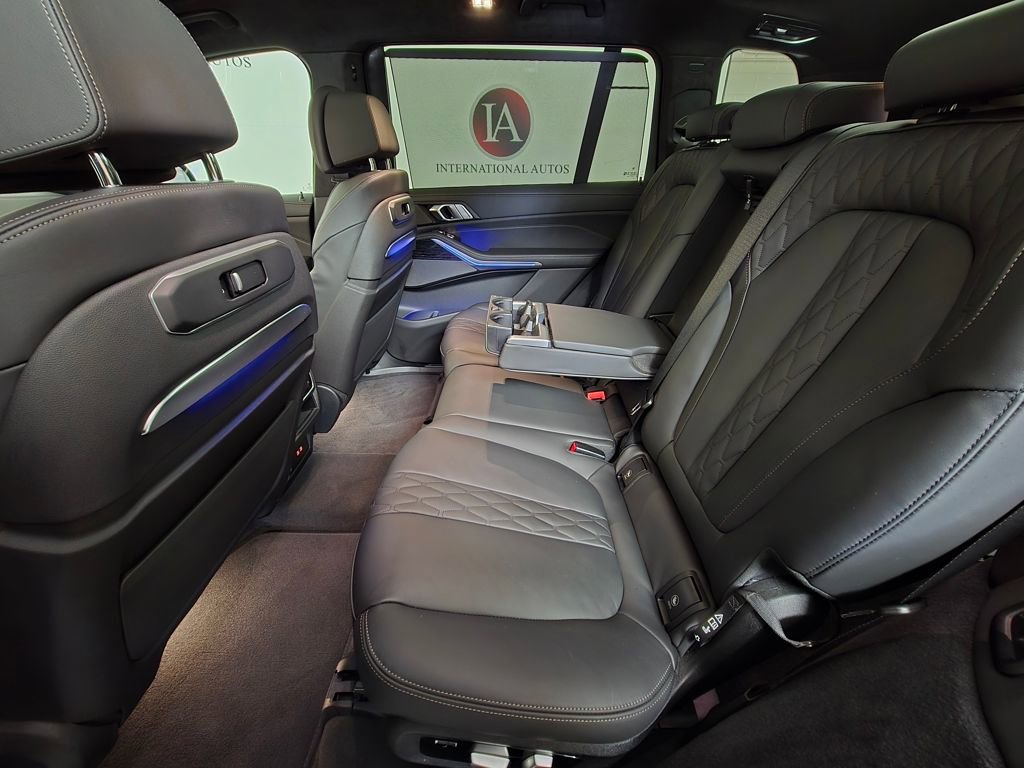 Certified 2024 BMW X7 M60i w/ Executive Package image 25