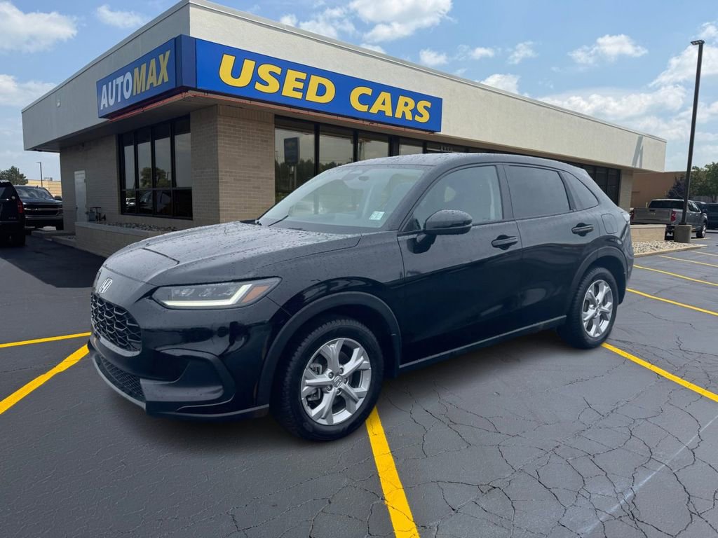 Used 2025 Honda HR-V LX
