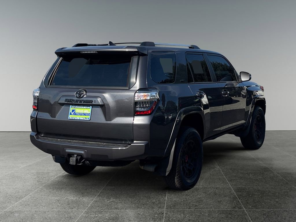 Used 2022 Toyota 4Runner SR5 Premium image 8