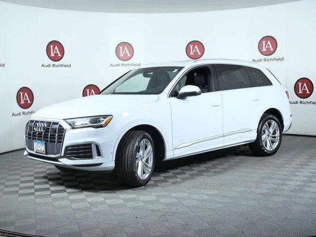 Used 2023 Audi Q7 2.0T Premium w/ Convenience Package AWD/4WD image 4
