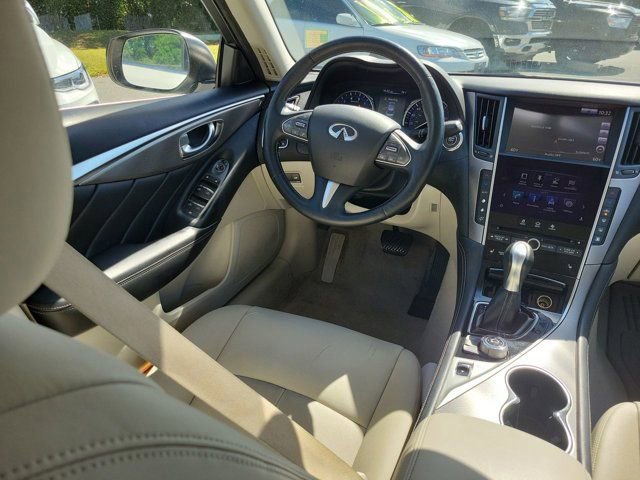 Used 2015 INFINITI Q50 Premium w/ Navigation Package image 22