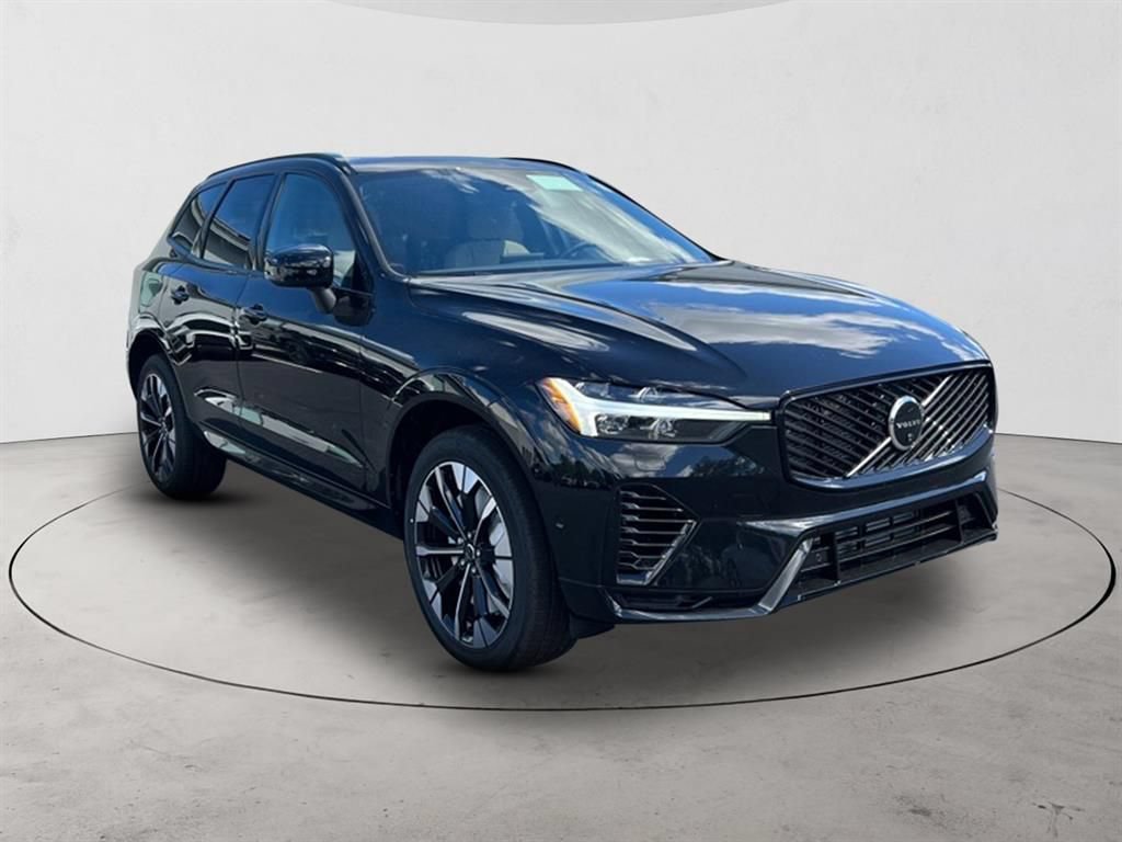 Certified 2026 Volvo XC60 T8 Plus w/ Protection Package Premier AWD/4WD image 7