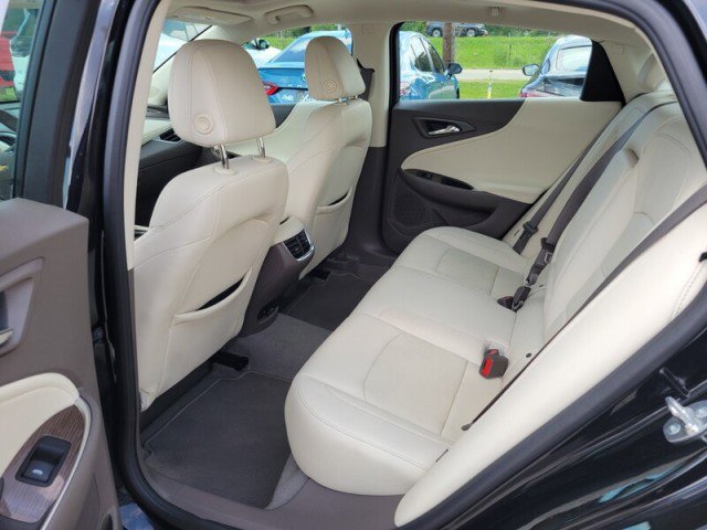 Used 2024 Chevrolet Malibu LT image 27