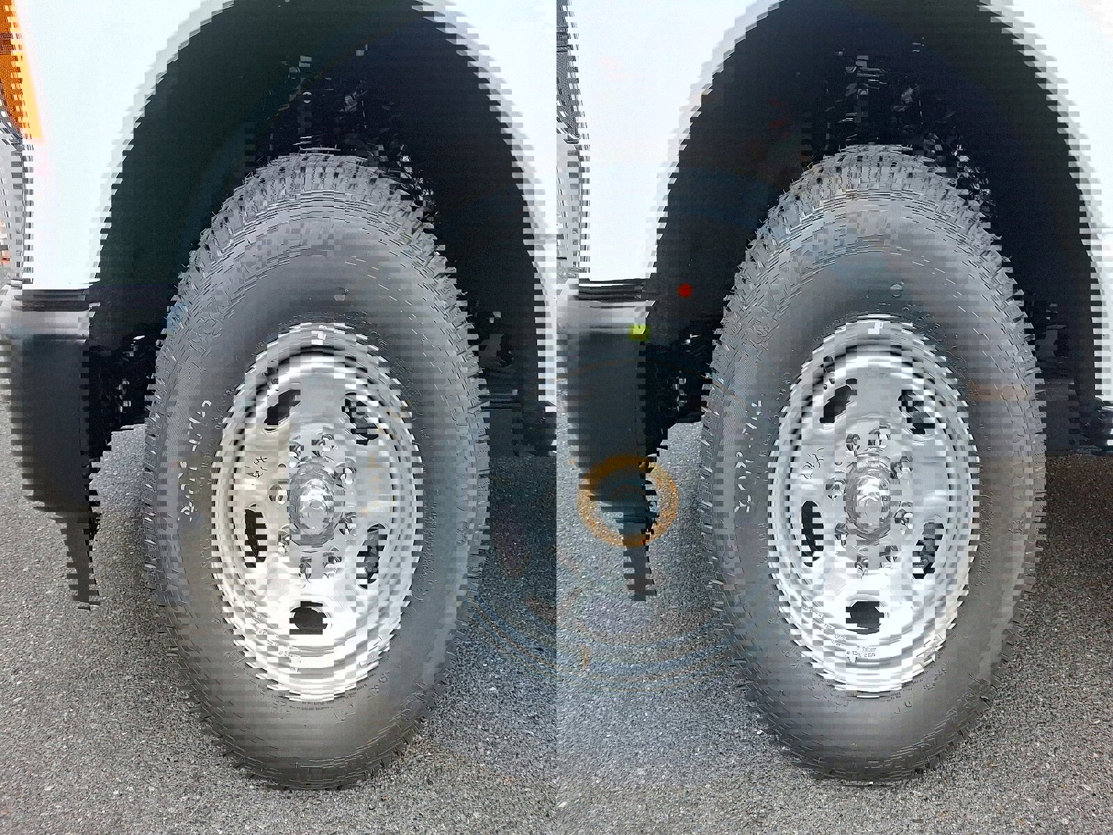 New 2026 Ford F250 XL w/ 360-Degree Camera Package image 25