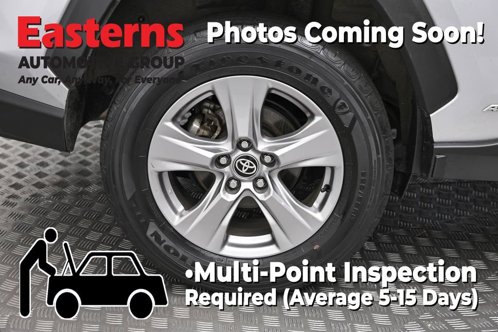 Used 2024 Toyota RAV4 XLE AWD/4WD image 29