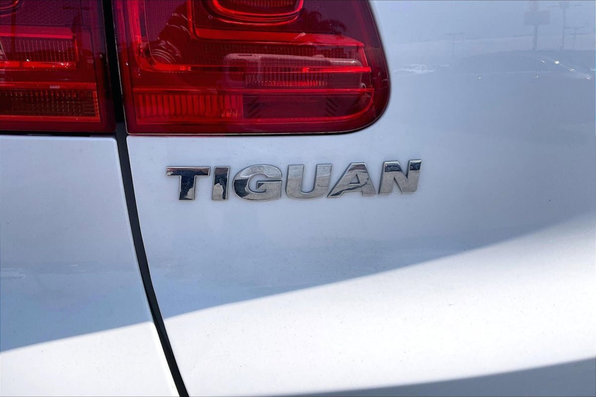 Used 2013 Volkswagen Tiguan SE FWD image 8