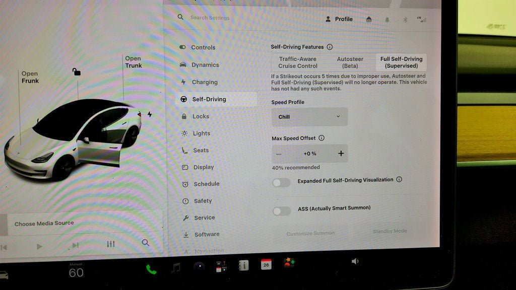 Used 2021 Tesla Model 3 Standard Range Plus RWD image 18