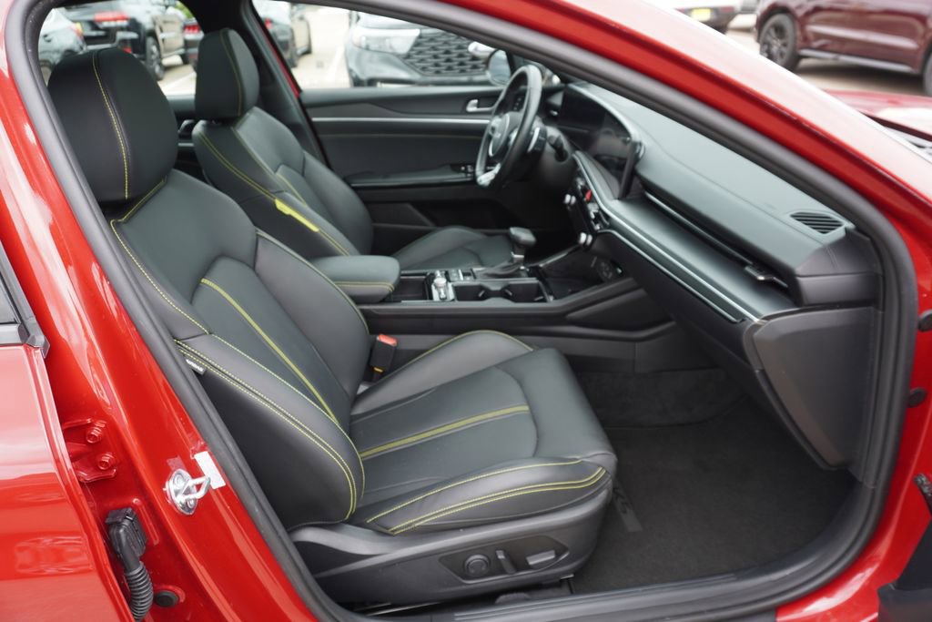 Used 2025 Kia K5 GT w/ GT1 Package FWD image 23