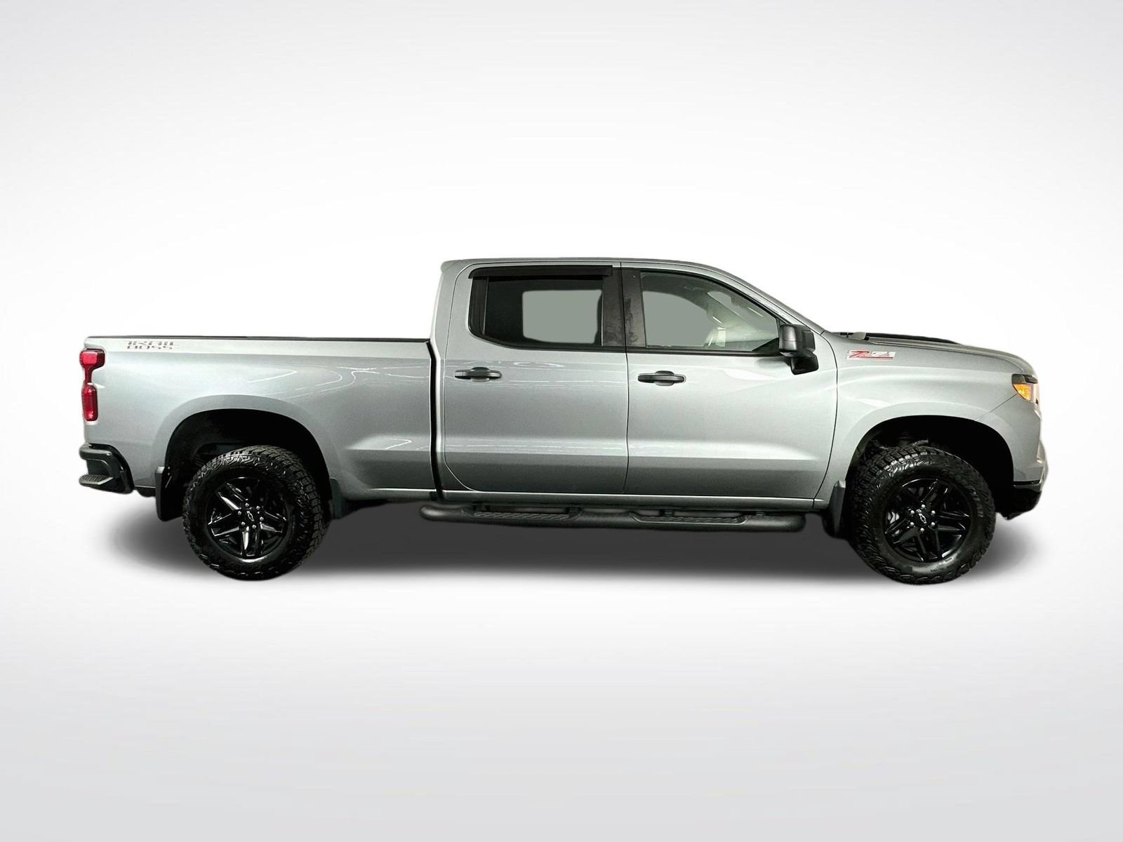 Used 2024 Chevrolet Silverado 1500 Custom Trail Boss AWD/4WD image 9