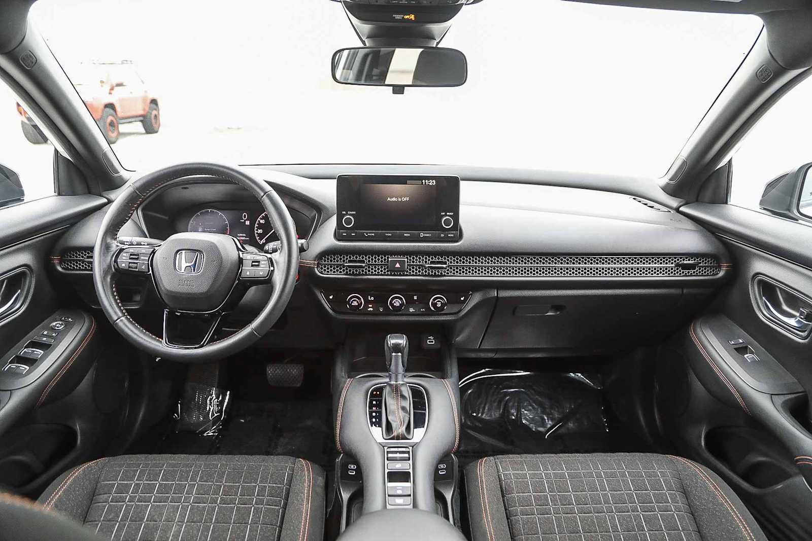 Used 2024 Honda HR-V Sport image 12