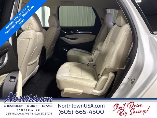 Used 2024 Buick Enclave Premium AWD/4WD image 11