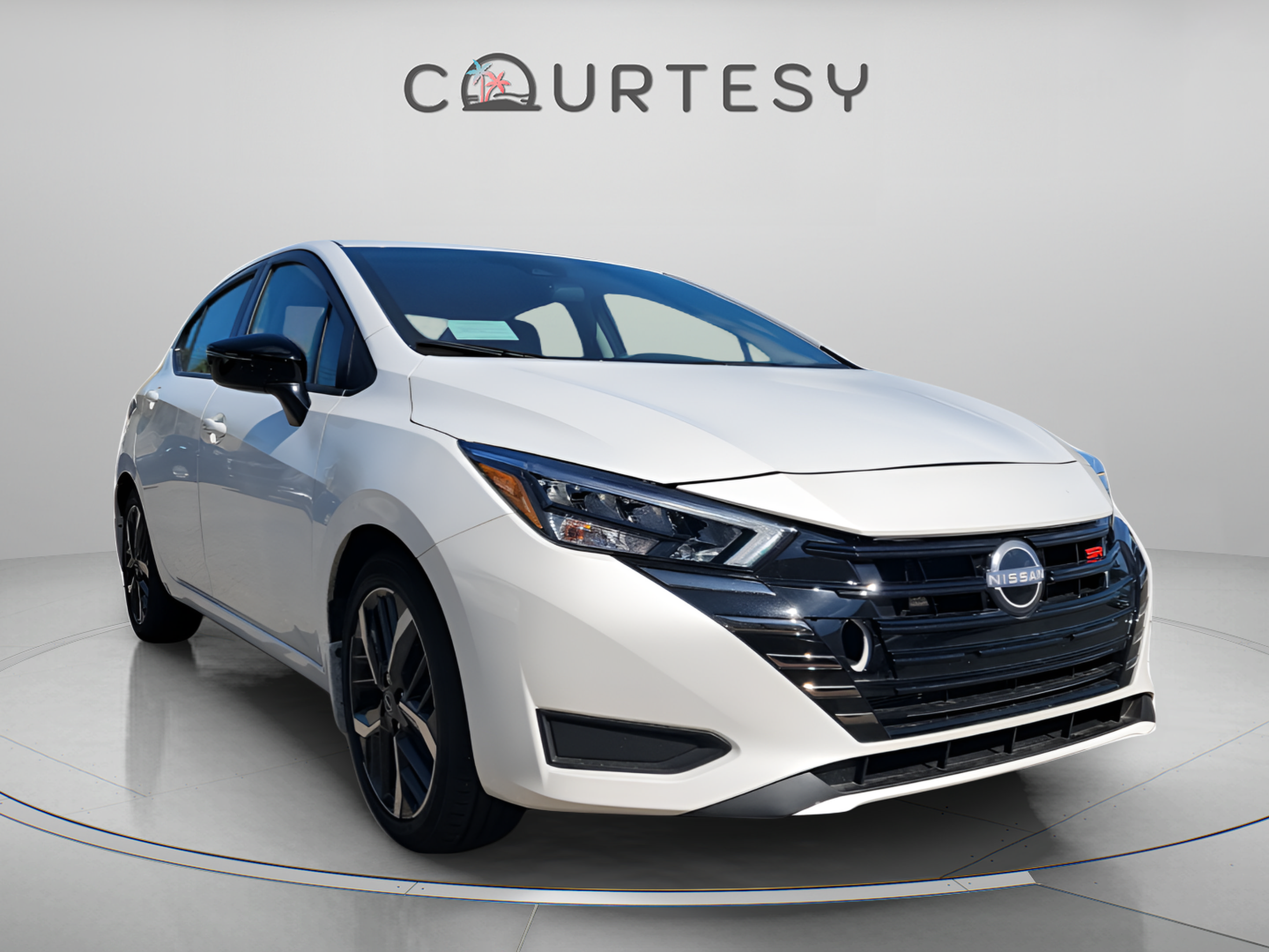Certified 2025 Nissan Versa SR w/ Trunk Package FWD image 7