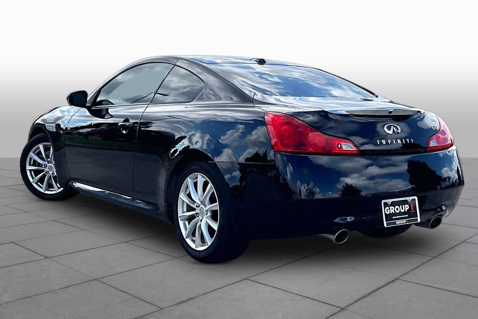 Used 2011 INFINITI G37 Journey w/ Premium Pkg RWD image 10
