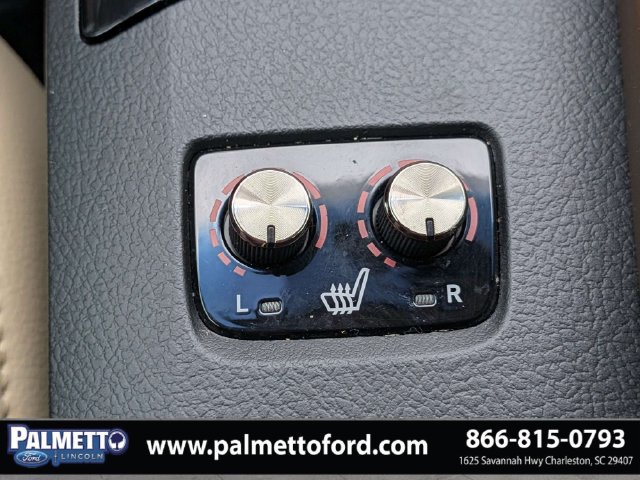 Used 2014 Toyota Avalon XLE FWD image 21
