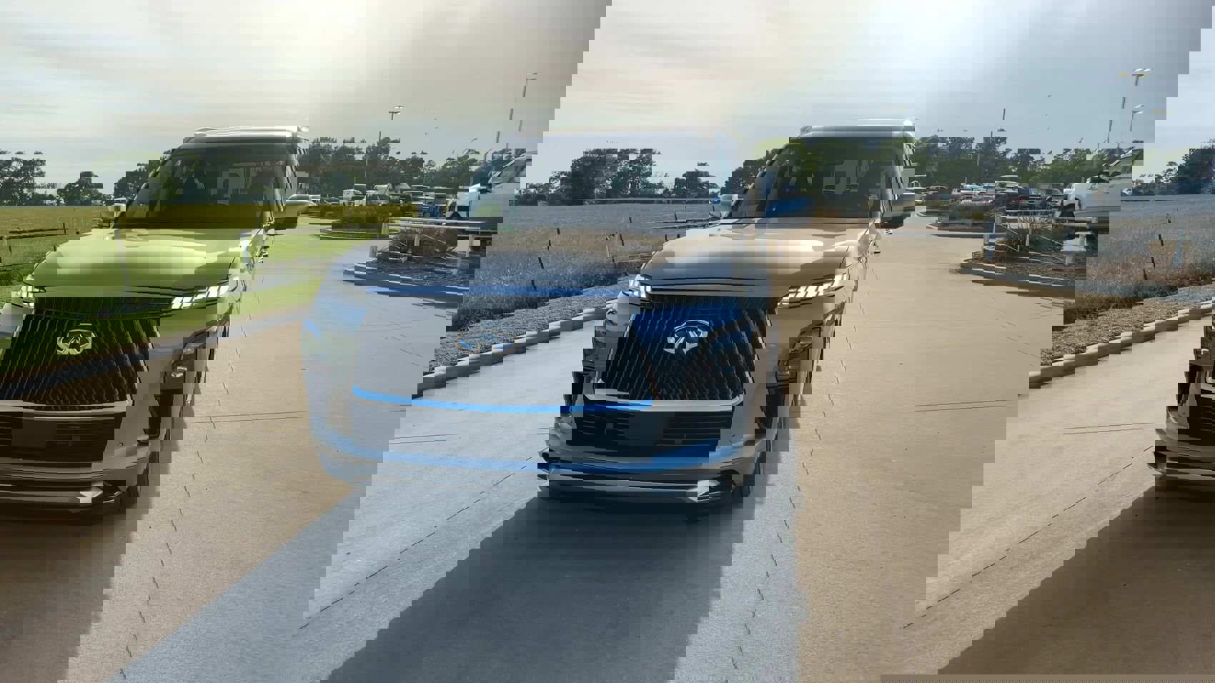 Used 2025 INFINITI QX80 Sensory image 3