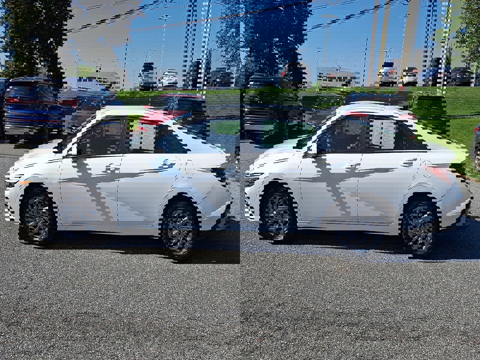 Certified 2025 Hyundai Elantra Hybrid w/ Cargo Package FWD image 9